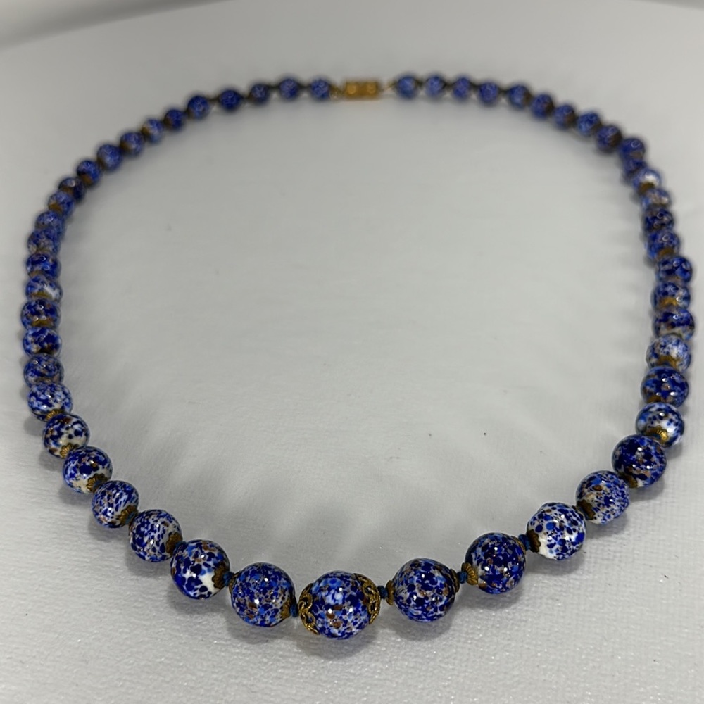 Vintage Murano Speckled Glass Beaded Necklace